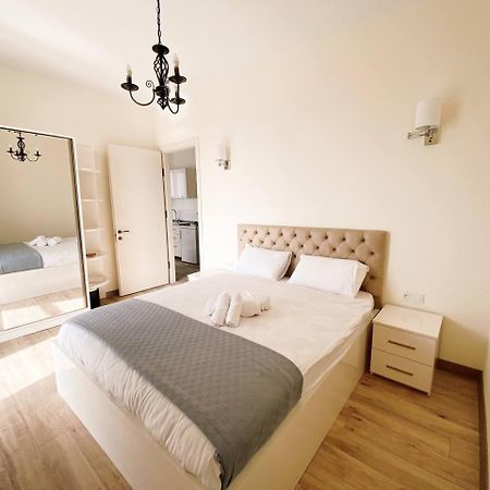 Gg Aparthotel Batumi Ngoại thất bức ảnh