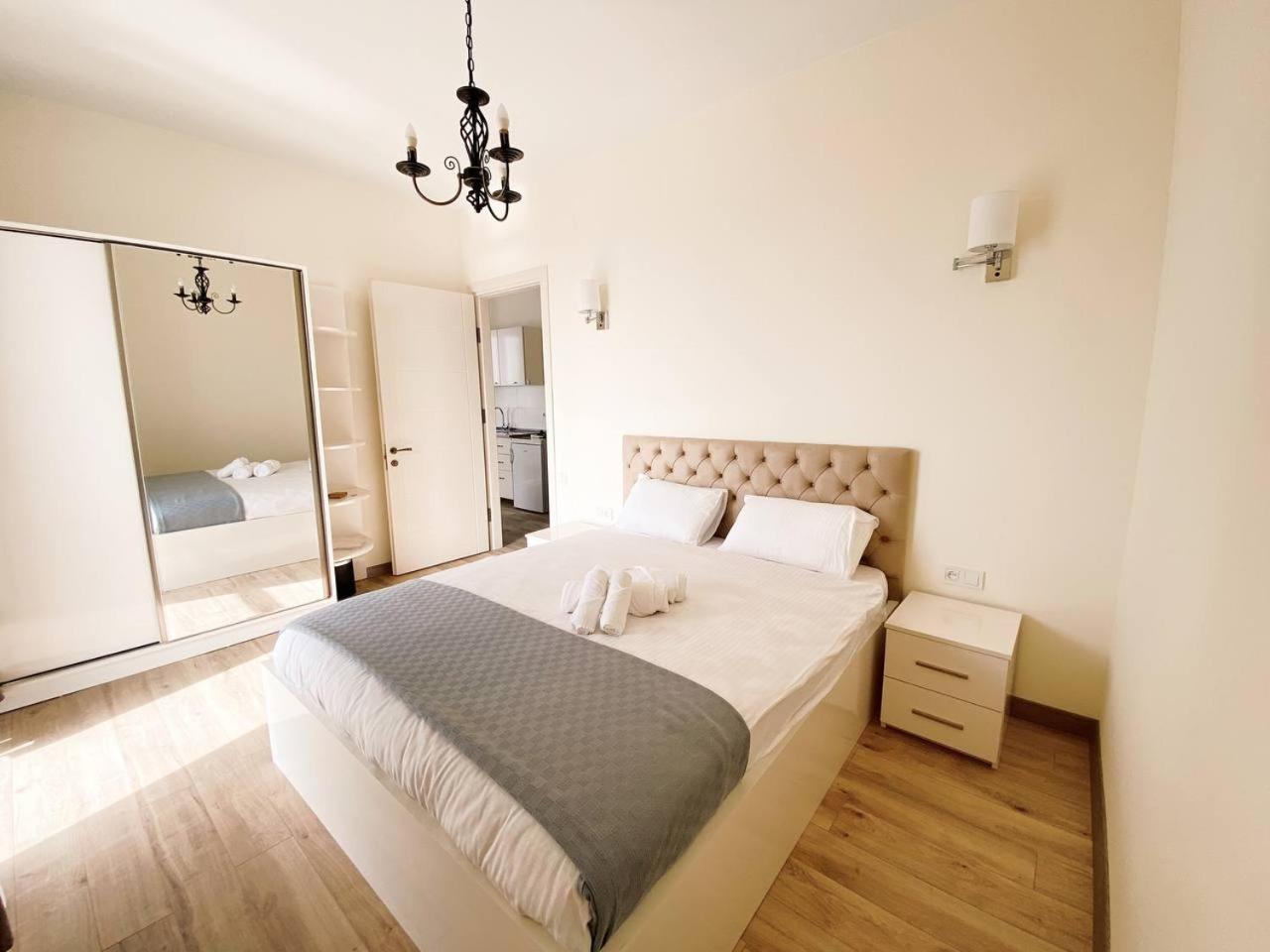 Gg Aparthotel Batumi Ngoại thất bức ảnh