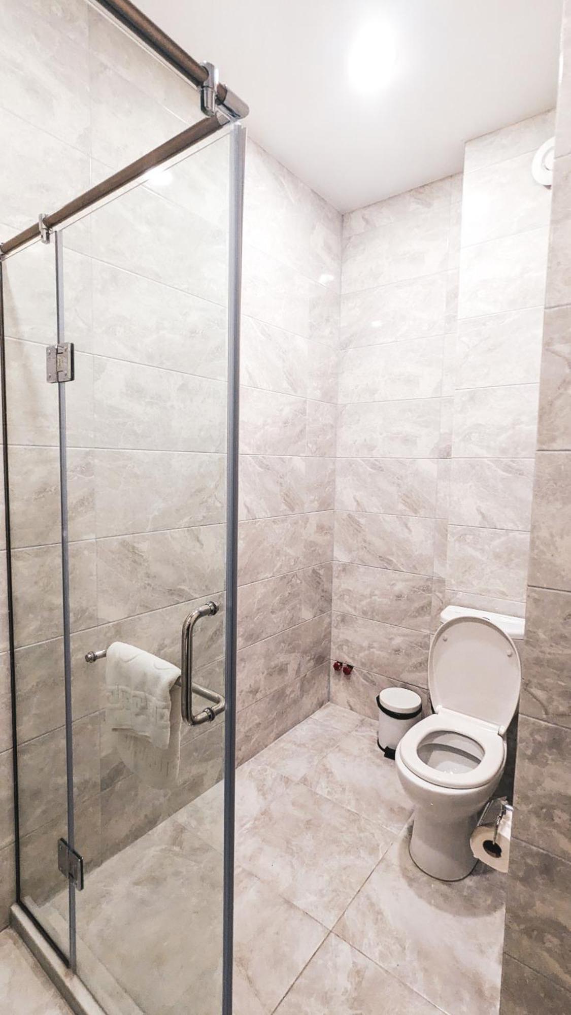 Gg Aparthotel Batumi Ngoại thất bức ảnh