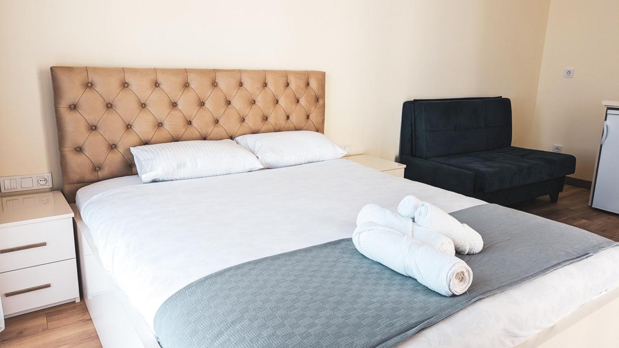 Gg Aparthotel Batumi Ngoại thất bức ảnh