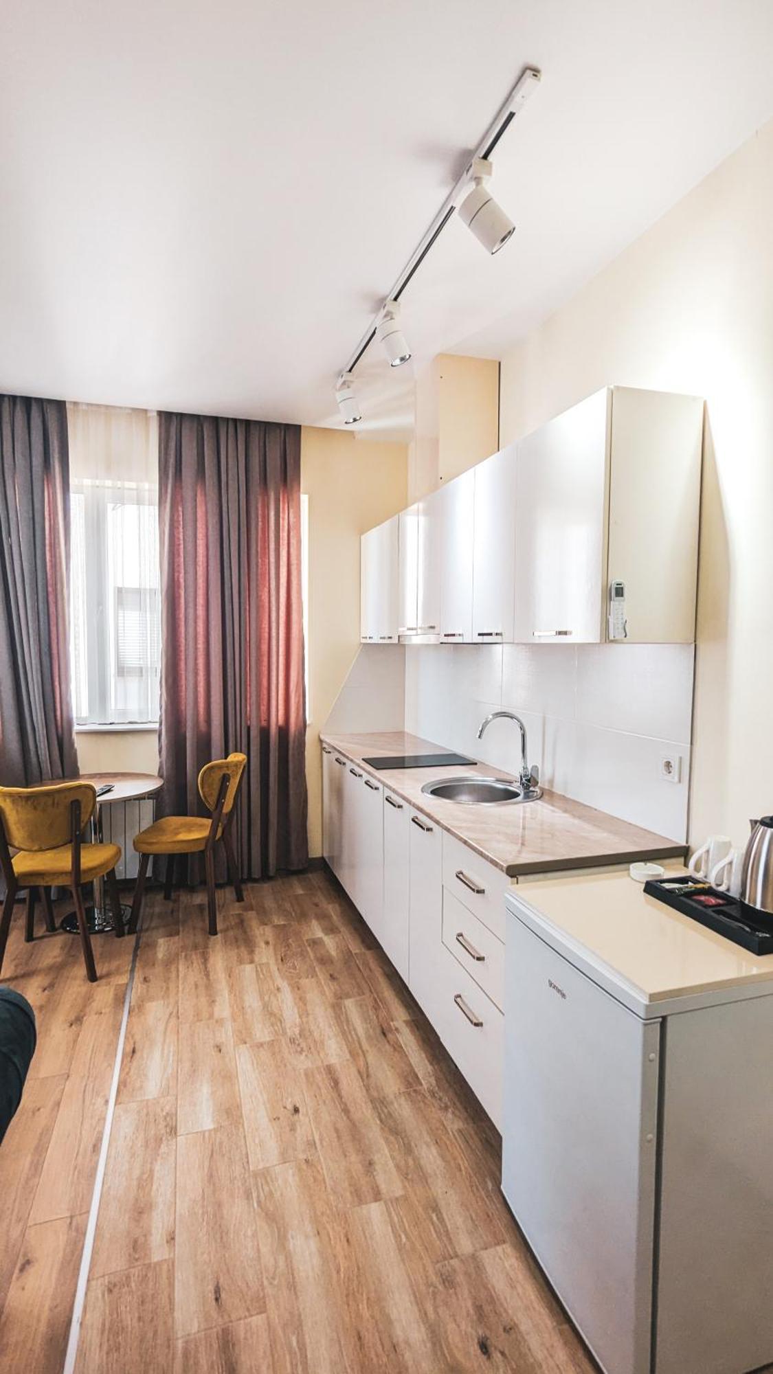 Gg Aparthotel Batumi Ngoại thất bức ảnh